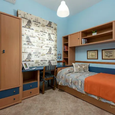 Downtown -parking Included- Apartment *